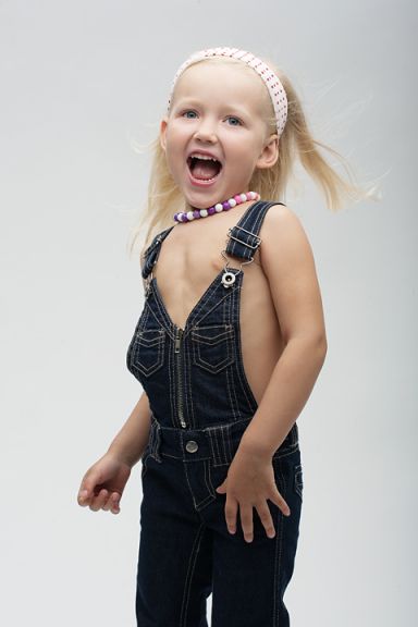 Маленькие дети пейзажи и природа