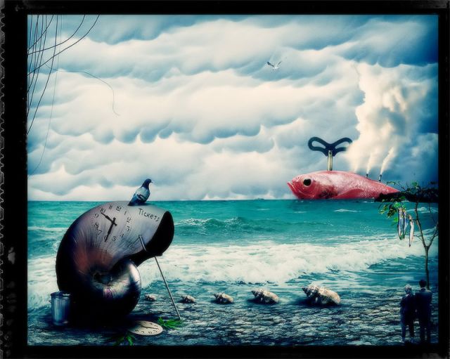 Креативная фотография история про заводную рыбу-пароход